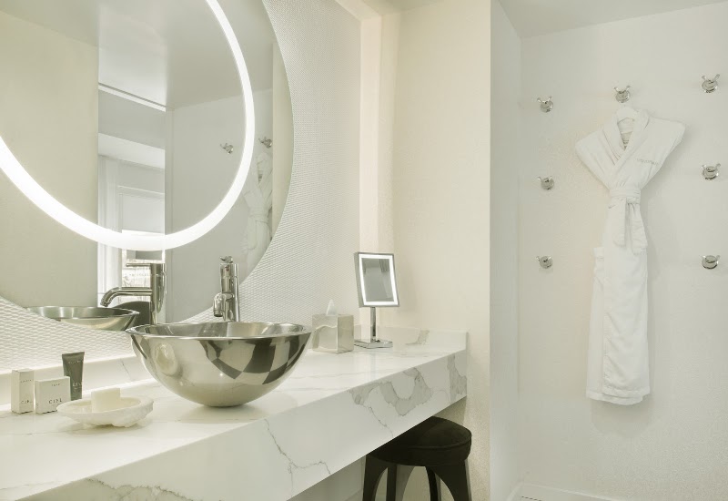 The Valorian West Hollywood, Curio Collection by Hilton