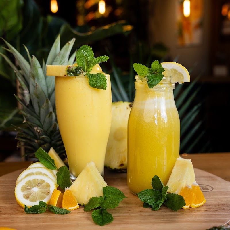Summer Tap Juice Bar
